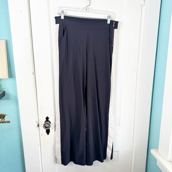 Athleta Luxe Gramercy Track Trouser Black Snap Button Legs White Stripe Size 8 - Picture 3 of 13